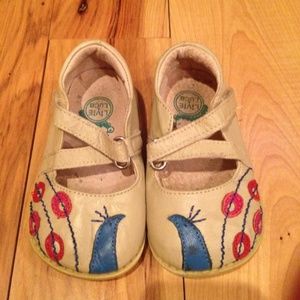 size 6 Livie and Luca peacocks